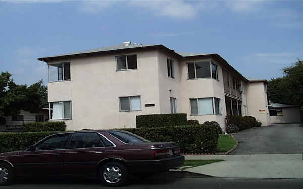 3223 Andrita St in Los Angeles, CA - Foto de edificio - Building Photo