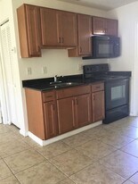 1041 NE 10TH AVE in Fort Lauderdale, FL - Building Photo