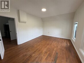 454 Crawford Ave in Windsor, ON - Building Photo - Building Photo