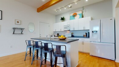 506 N Mangum St in Durham, NC - Foto de edificio - Building Photo