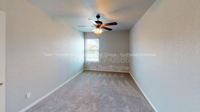 2705 W Shasta Rd in Rogers, AR - Building Photo - Building Photo