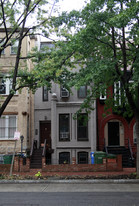 1017 P St NW Apartments