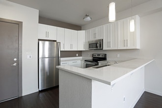 Mariposa Apartments in Denver, CO - Building Photo - Interior Photo