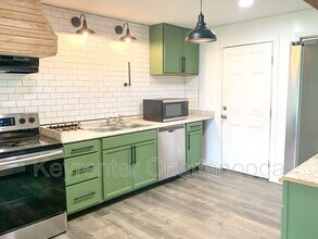 827 Woodmore Ln in Chattanooga, TN - Building Photo - Building Photo