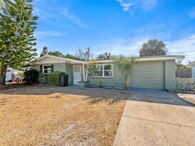 4848 Picture Ave in Holiday, FL - Building Photo