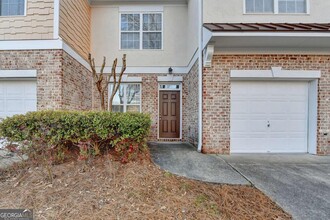 336 St Claire Dr in Alpharetta, GA - Building Photo - Building Photo