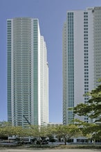 The Plaza on Brickell in Miami, FL - Foto de edificio - Building Photo