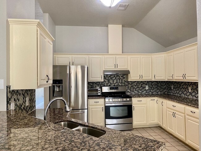 6609 NW 133rd St in Oklahoma City, OK - Building Photo - Building Photo