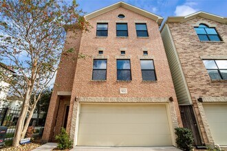 5813 Darling St in Houston, TX - Building Photo - Building Photo