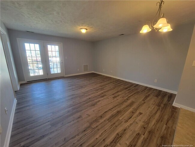 1526 Aristo Pl in Hope Mills, NC - Building Photo - Building Photo