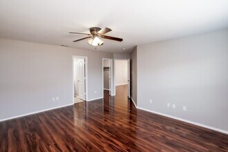 5432 Shady Springs Trail in Fort Worth, TX - Building Photo - Building Photo