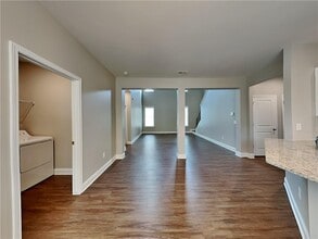 203 Margrave Dr in Holly Springs, GA - Building Photo - Building Photo