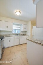 906 Boulder Dr in South Daytona, FL - Building Photo - Building Photo