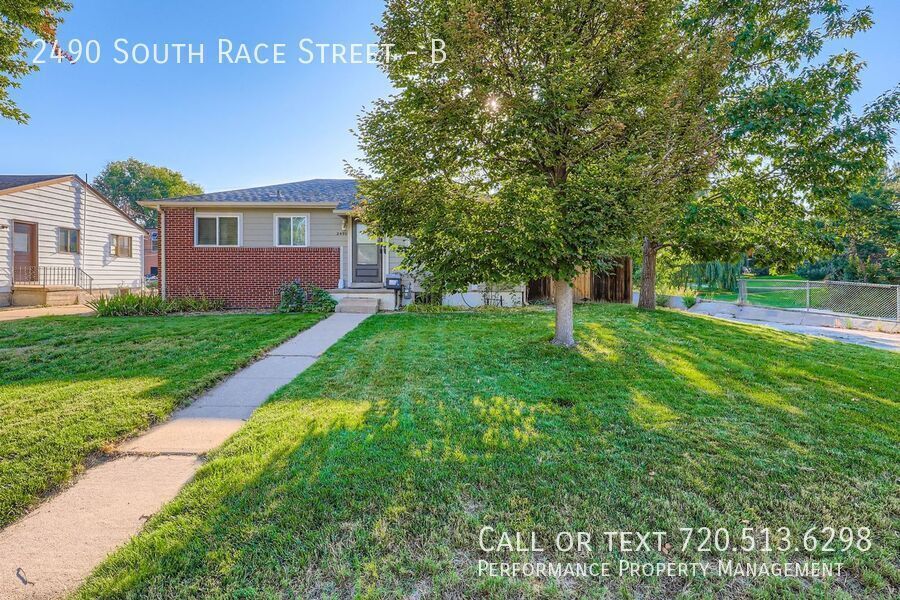 2490 S Race St in Denver, CO - Foto de edificio