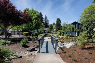 Verta in Vancouver, WA - Foto de edificio - Building Photo
