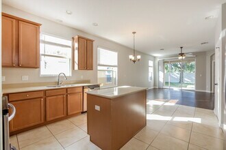 15128 Stonebriar Way in Orlando, FL - Building Photo - Building Photo