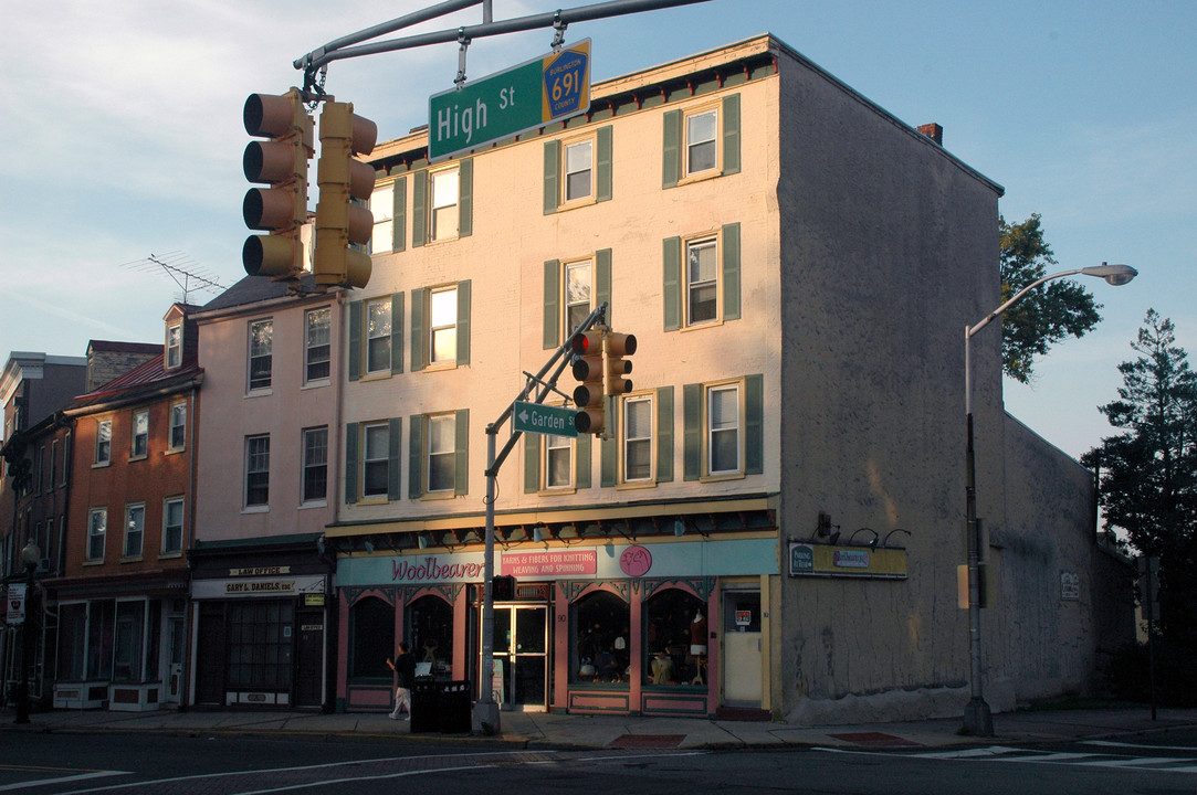 90-92 High St in Mount Holly, NJ - Building Photo