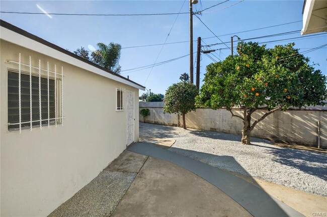 6651 Millmark Ave in Long Beach, CA - Building Photo - Building Photo