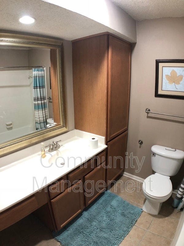 8155 Jefferson Hwy in Baton Rouge, LA - Building Photo - Building Photo