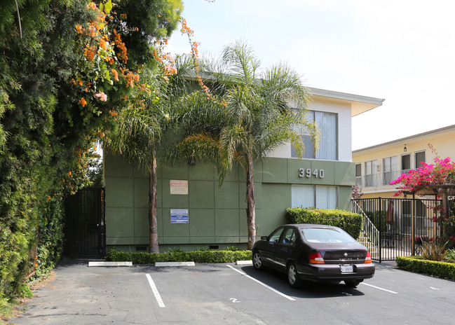 3940 INGLEWOOD BL in Los Angeles, CA - Foto de edificio - Building Photo