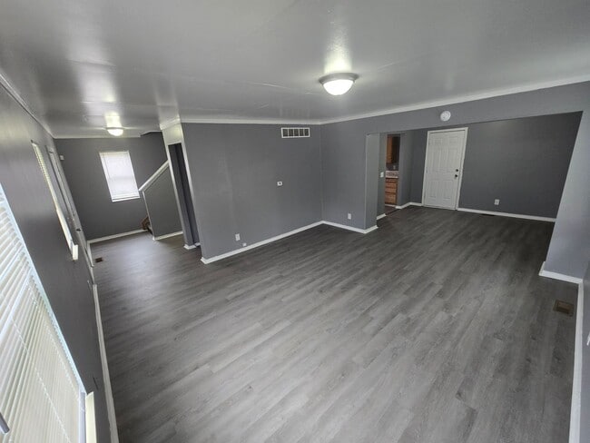 207 E Bancroft St in Toledo, OH - Building Photo - Building Photo