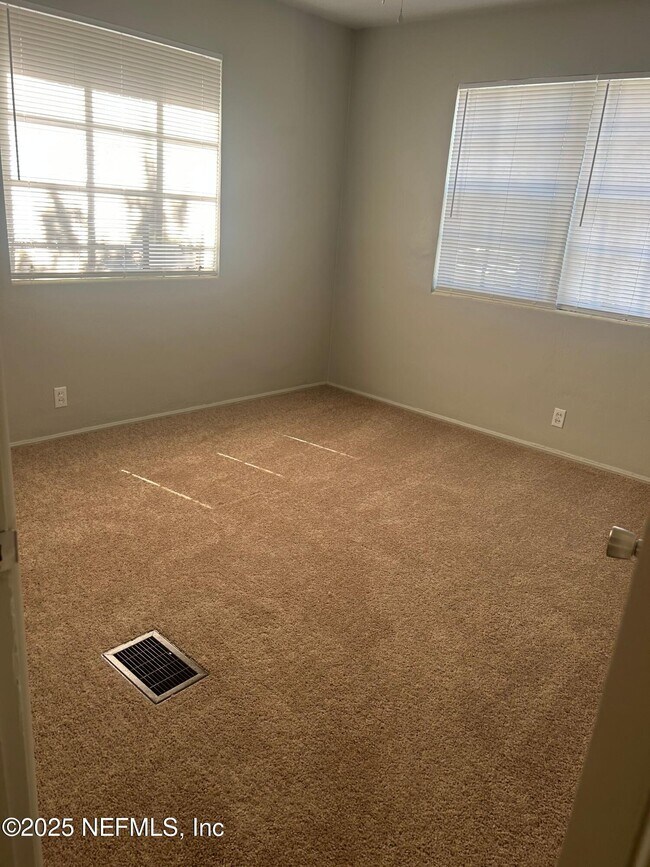 property at 3101 Belden Cir