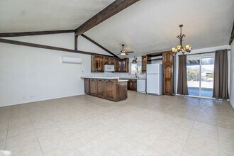 7344 Bedouin Ave in Twentynine Palms, CA - Building Photo - Building Photo