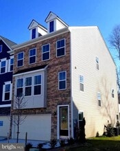 1447 Honeylocust Dr in Gambrills, MD - Building Photo - Building Photo