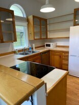 930 Arkansas St in Lawrence, KS - Building Photo