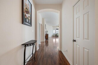 221 Stone Crest Blvd in Buda, TX - Building Photo - Building Photo