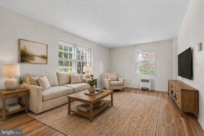 property at 734 North Terrace