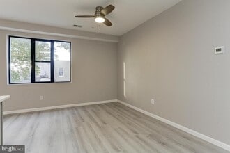 400 S Highland Ave in Baltimore, MD - Building Photo - Building Photo
