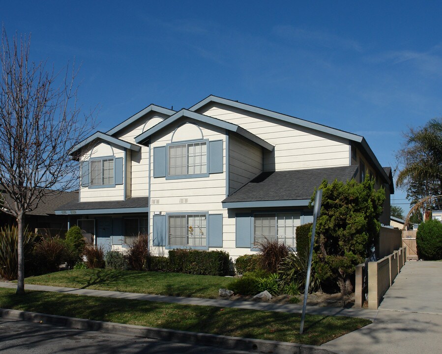 4181-4189 Howard Ave in Los Alamitos, CA - Building Photo