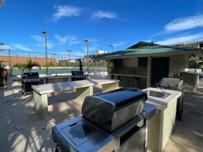 322 Aoloa St, Unit 1001 in Kailua, HI - Building Photo - Building Photo