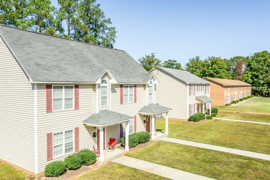 Kenwood Terrace Apartments in Sanford, NC - Building Photo