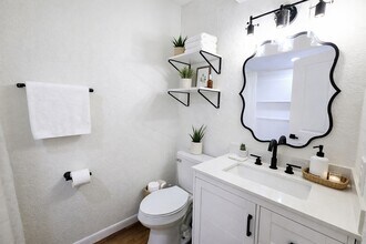 1917 Barger St in League City, TX - Building Photo - Building Photo