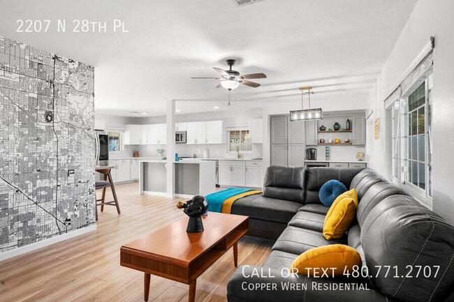 property at 2207 N 28th Pl