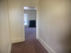 16 N Washington St in Janesville, WI - Building Photo - Building Photo