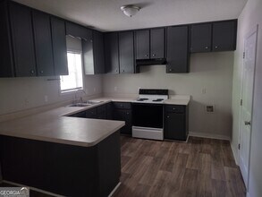 1931 Karen Cir in Milledgeville, GA - Building Photo - Building Photo