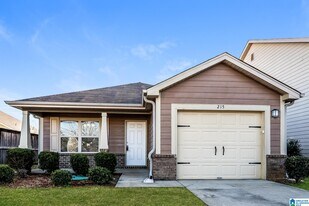 215 Morning Mist Ln in Odenville, AL - Building Photo