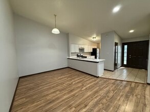547 Fessler Ave in Naperville, IL - Building Photo - Building Photo