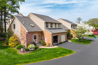 Greenleaf West Condominiums in Bethlehem, PA - Building Photo - Building Photo