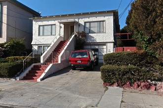 149 Santa Maria in San Bruno, CA - Building Photo - Building Photo