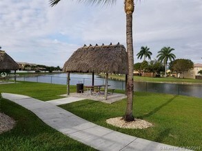 11603 NW 89th St-Unit -110 in Doral, FL - Building Photo - Building Photo