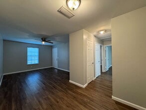 4006 E 11th St in Panama City, FL - Building Photo - Building Photo