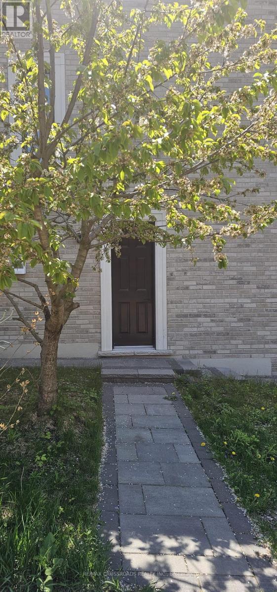 40B Westbourne Ave in Toronto, ON - Building Photo - Building Photo