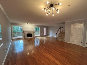 596 St James Walk SE in Marietta, GA - Building Photo - Building Photo