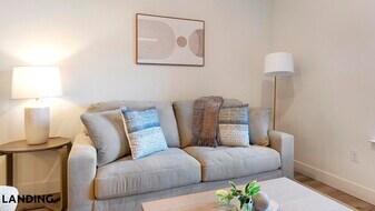 10670 Jake Jabs Blvd in Longmont, CO - Building Photo