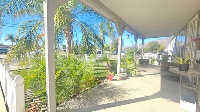 131 N San Jacinto Ave in San Jacinto, CA - Building Photo - Building Photo