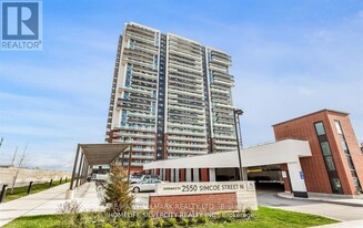 2550-2550 Simcoe St N